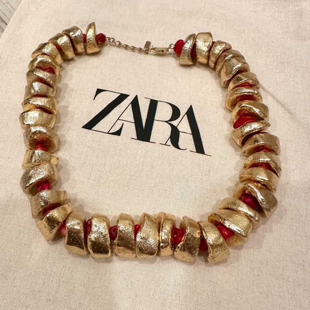 Zara Mixed Stone Necklace - Gold and Coral Red Statement Necklace NWOT - Picture 6 of 11